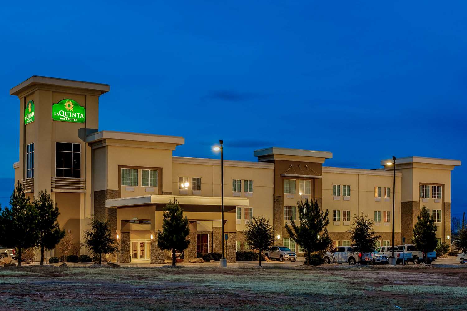 La Quinta Inn Suites By Wyndham Andrews 4/24