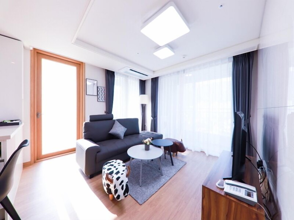 Geoje Leein Stay Hotel 14/23