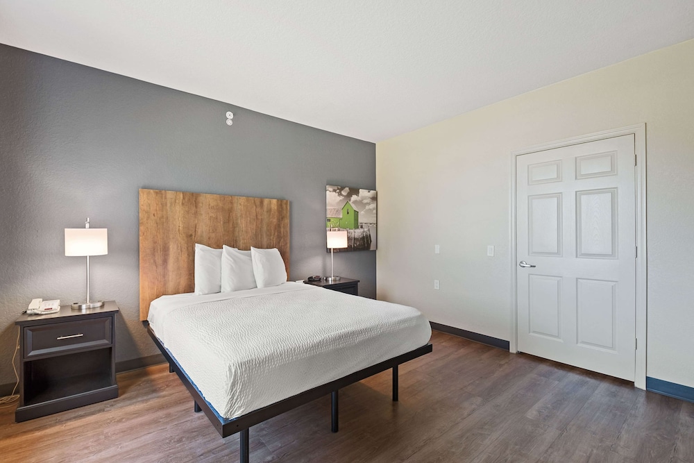 Extended Stay America Premier Suites - Fort Lauderdale - Cypress Creek - Park North 18/59
