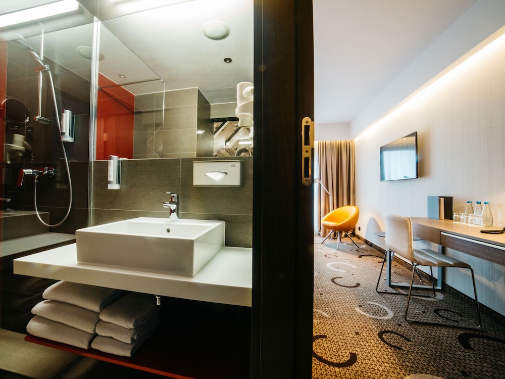 Q Hotel Plus Krakow 63/63