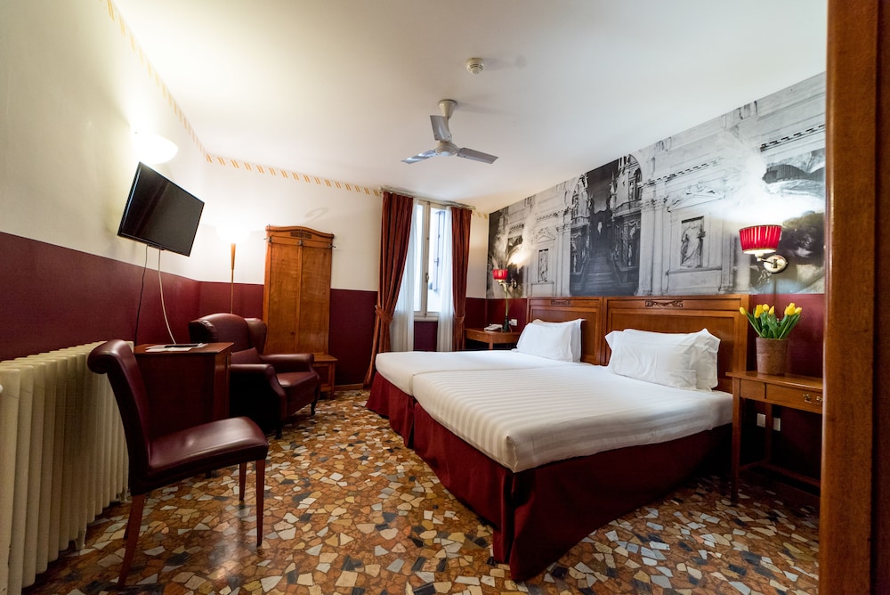 Antico Hotel Vicenza 9/48