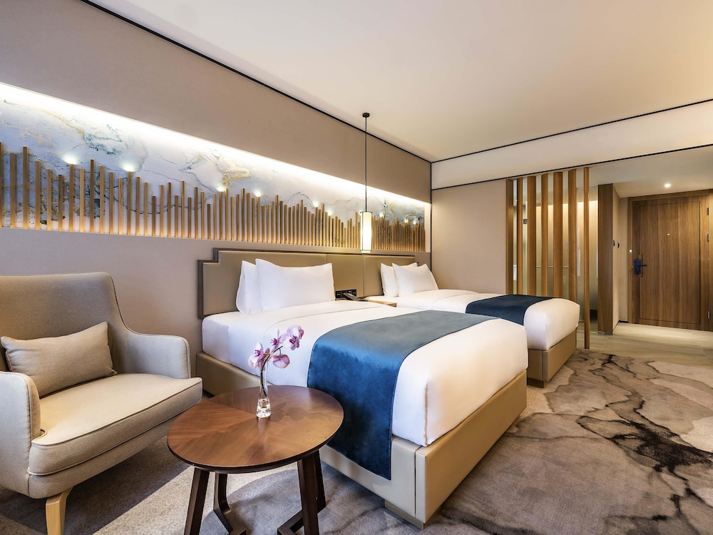 Mercure Chengdu Huapaifang (Opening December 2018) 36/69