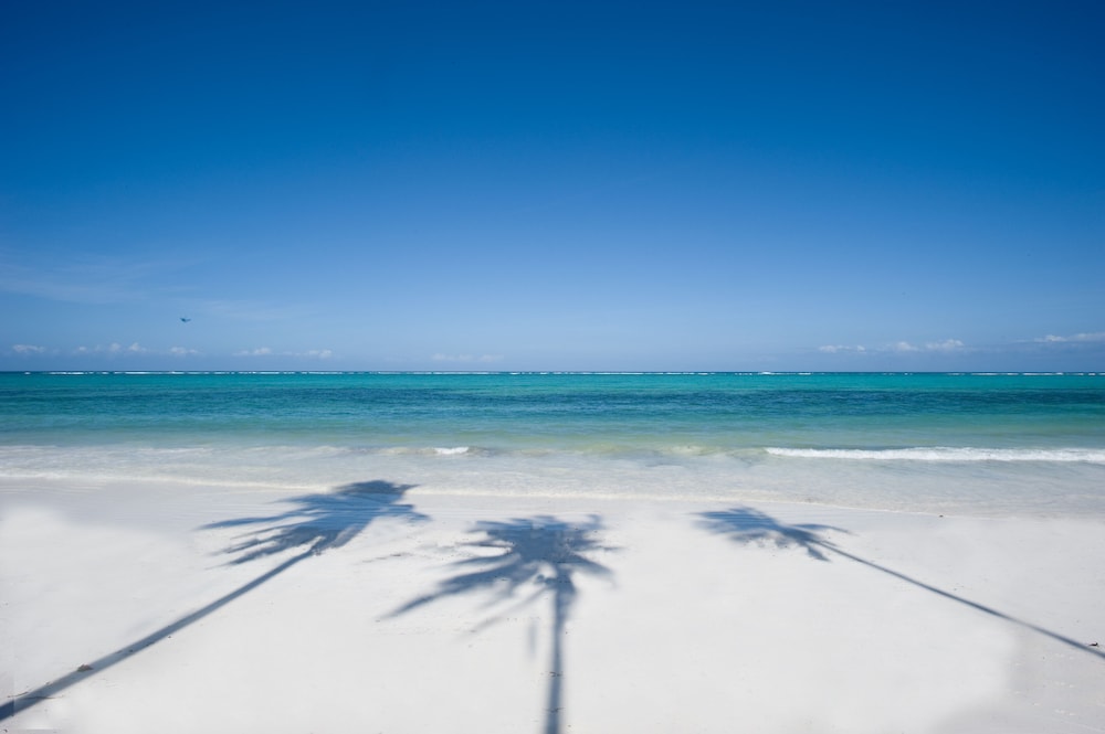 Breezes Beach Club & Spa 61/64