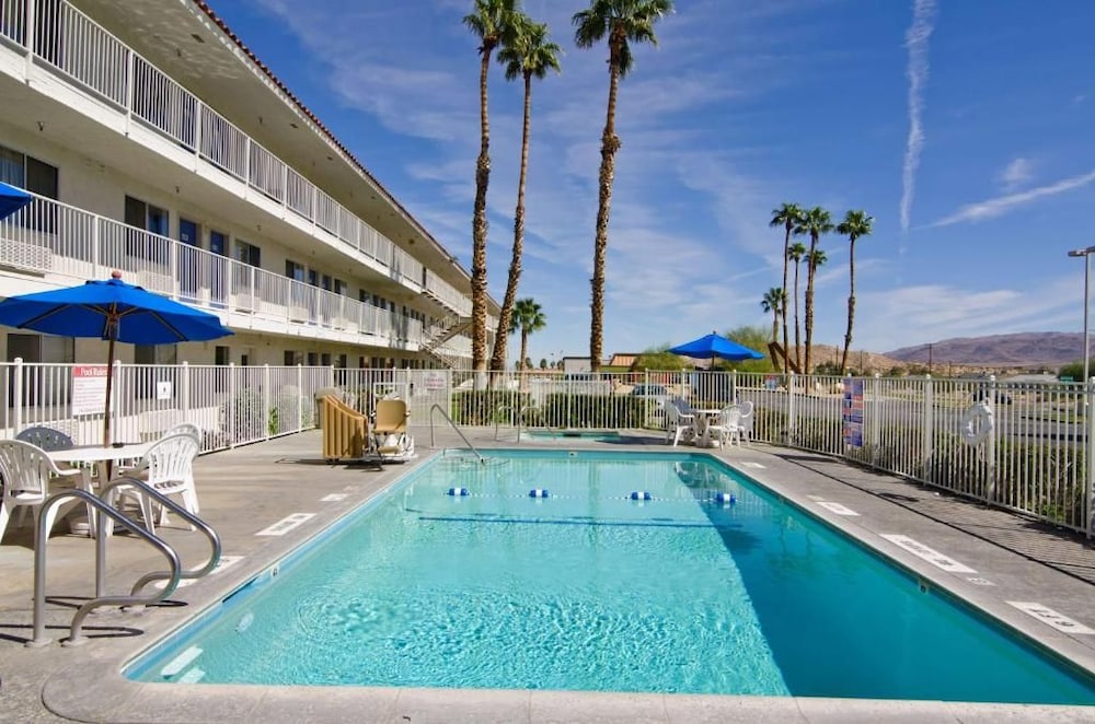 Motel6 Twentynine Palms, CA 40/43