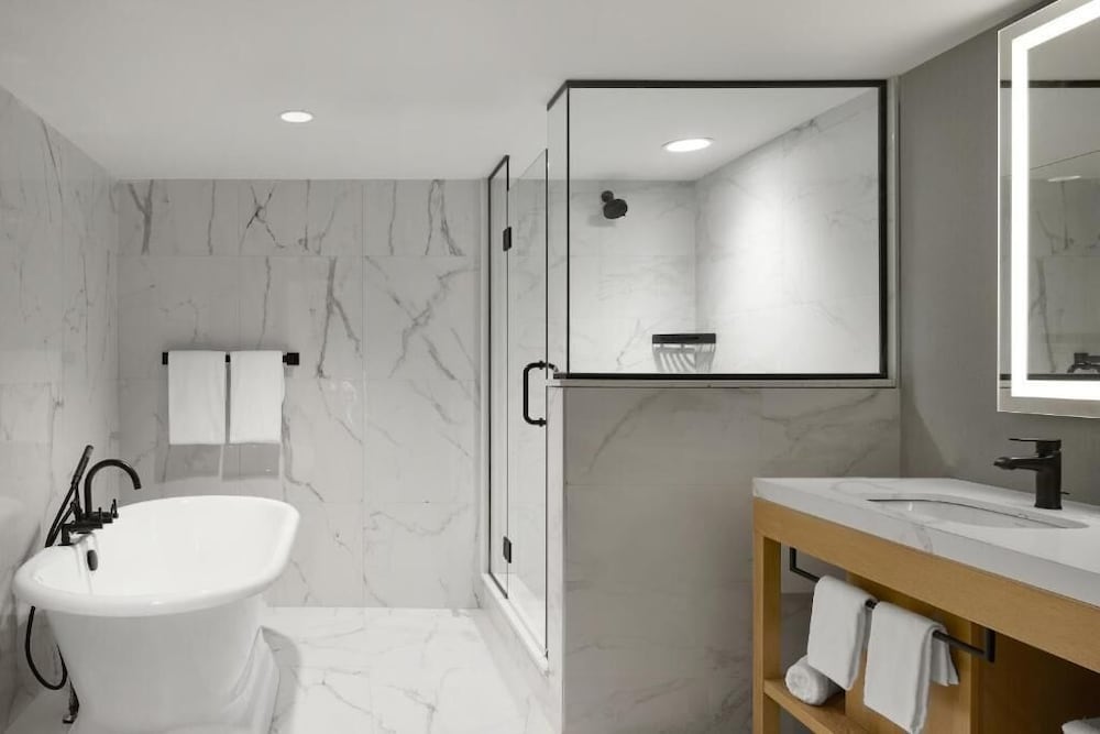 Hyatt Place Montreal - Downtown 55/59