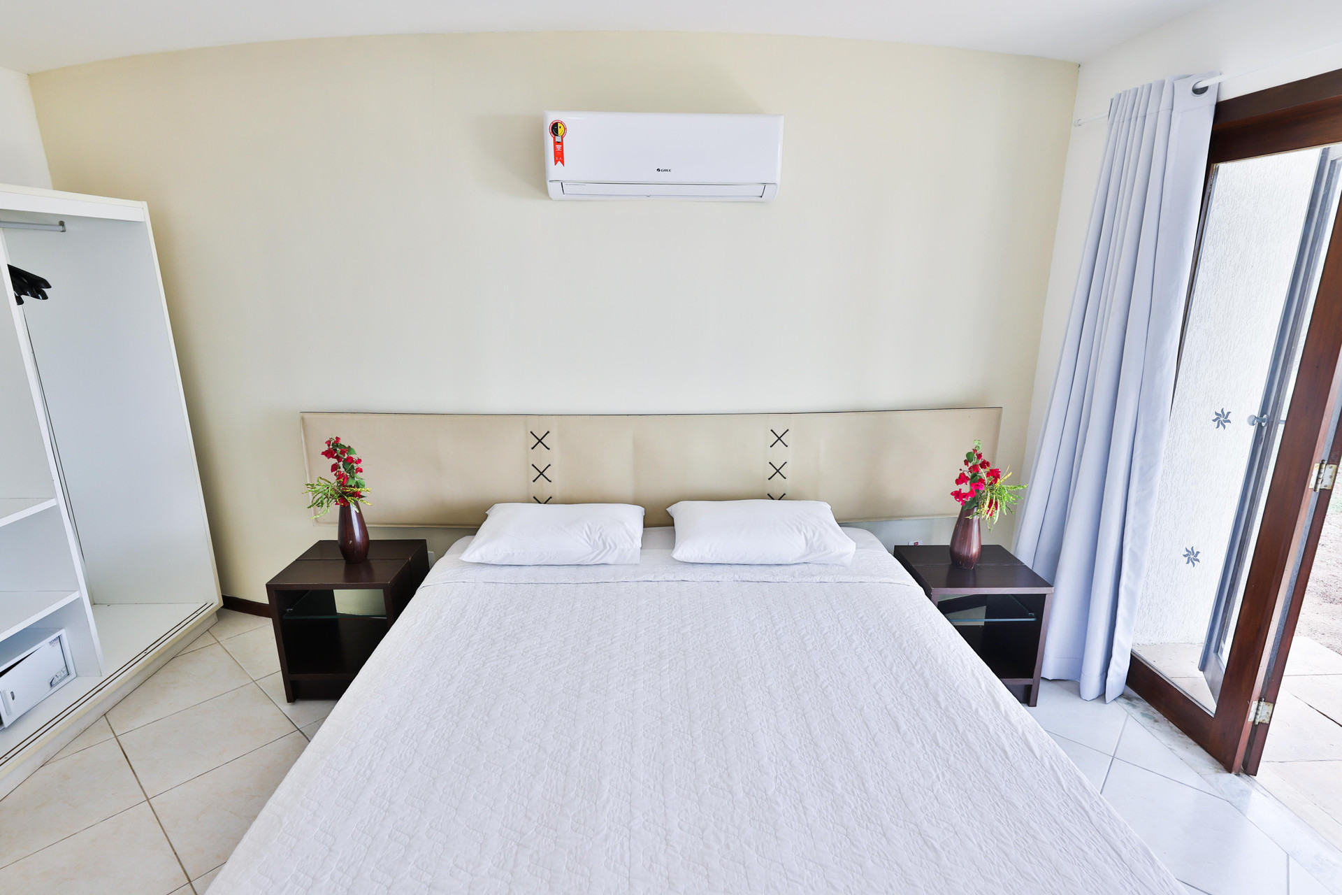 Master, Suite, Quadruple, Garden View