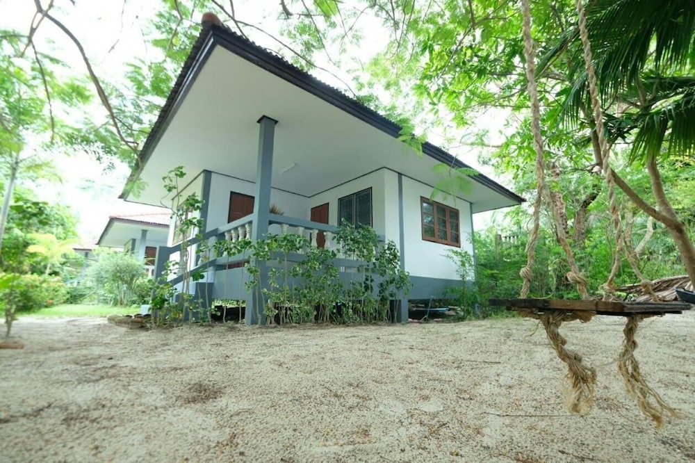 Baan Wasana 43/44