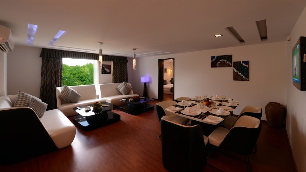 Top3 Lords Resort Bhavnagar 29/40