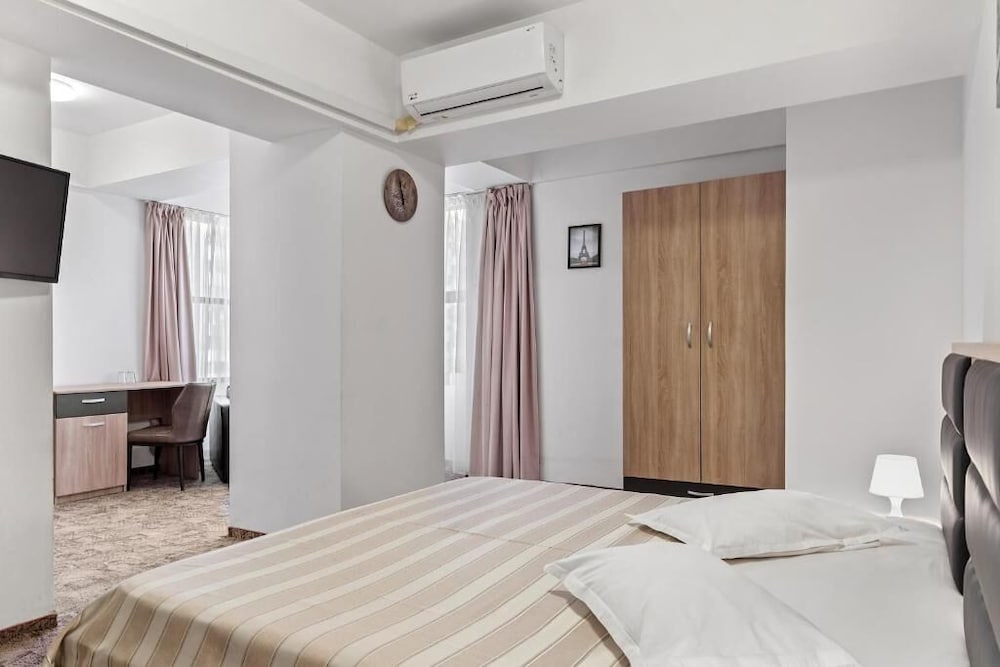 LINA HOTEL 20/49