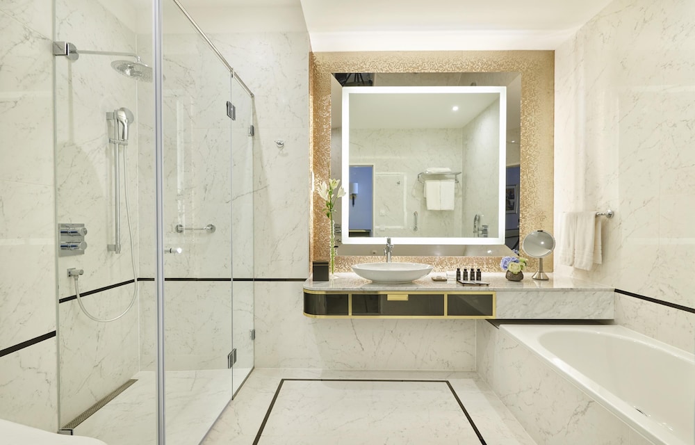 Parisi Udvar Budapest-Unbound Collection By Hyatt 47/50
