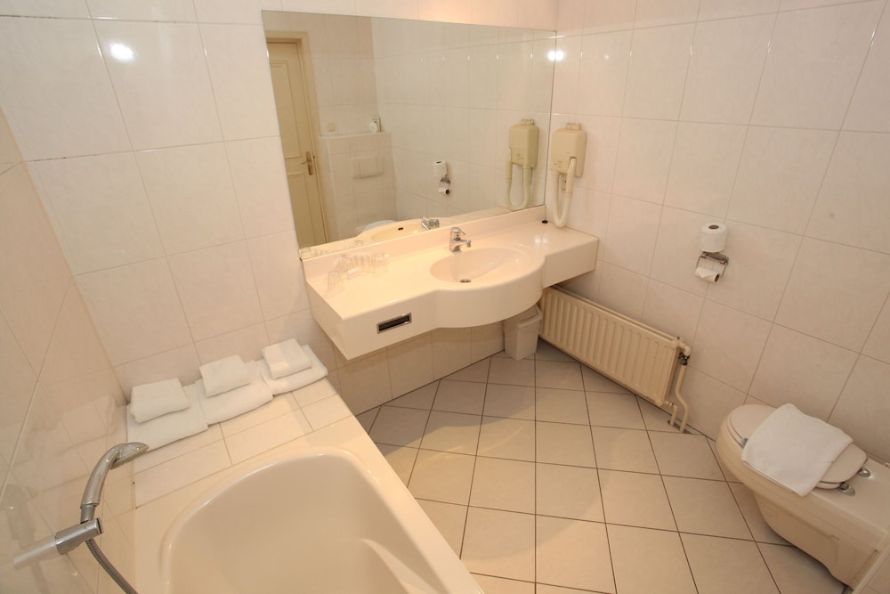 Alp de Veenen Hotel 44/50