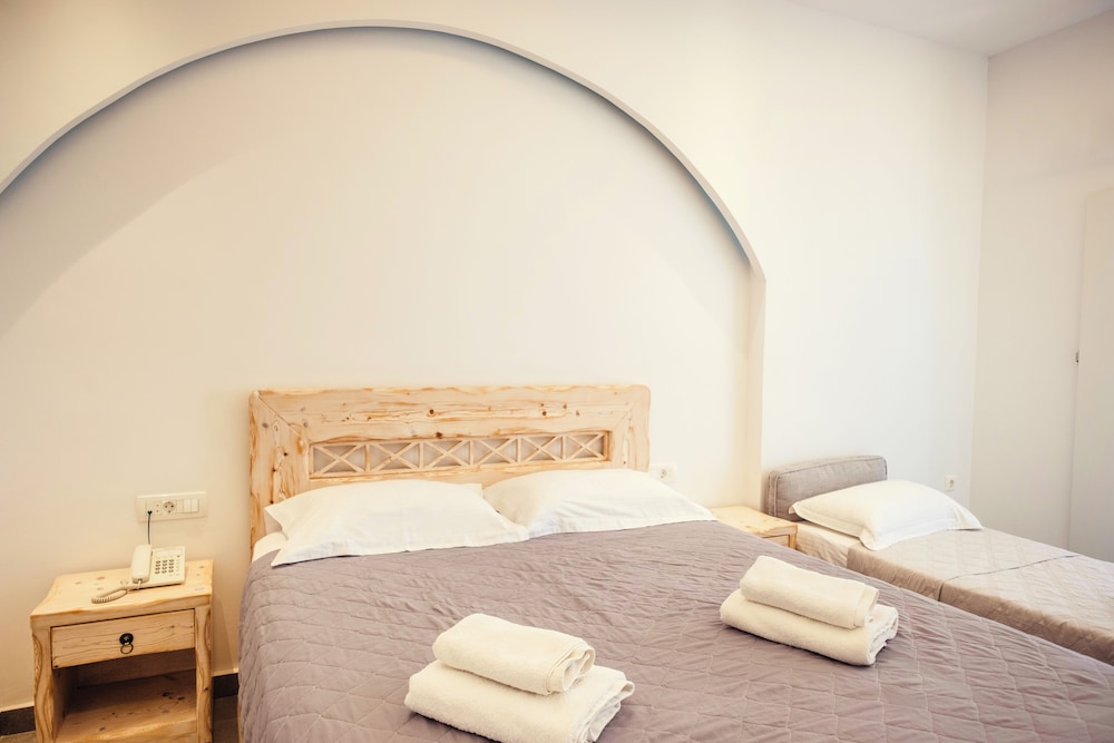 Cyclades 14/50