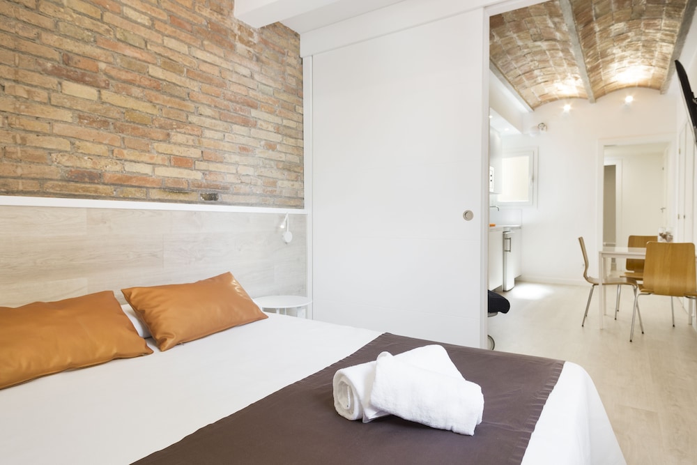 Bcnstop Sagrada Familia Apartments 6/25