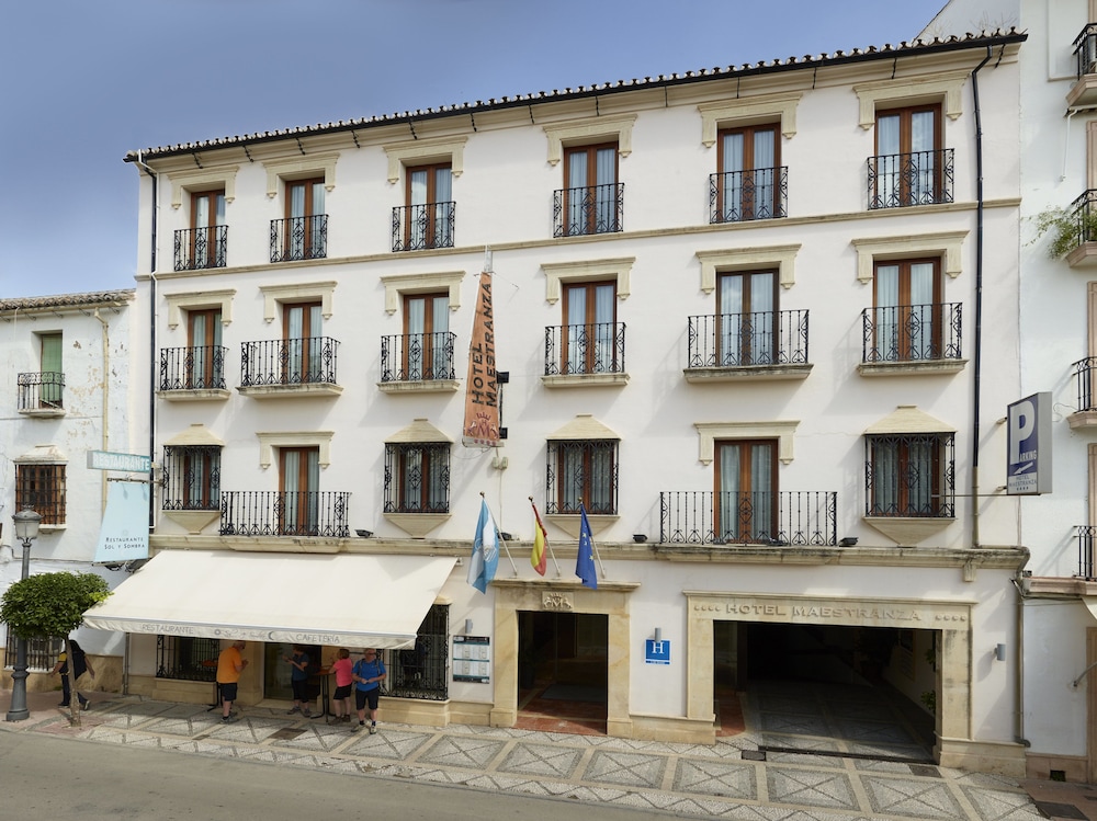 Maestranza Hotel 2/52