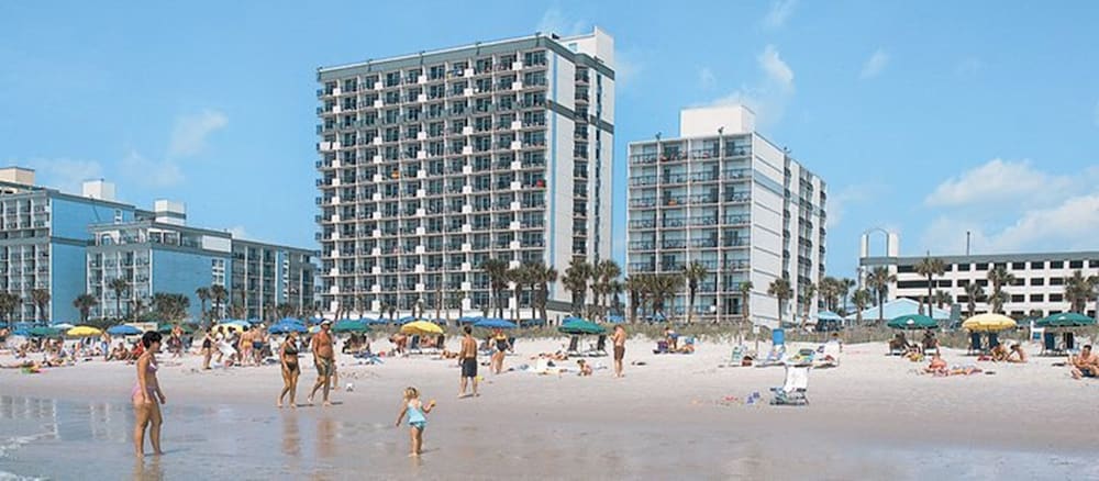 Boardwalk Beach Resort 3/40
