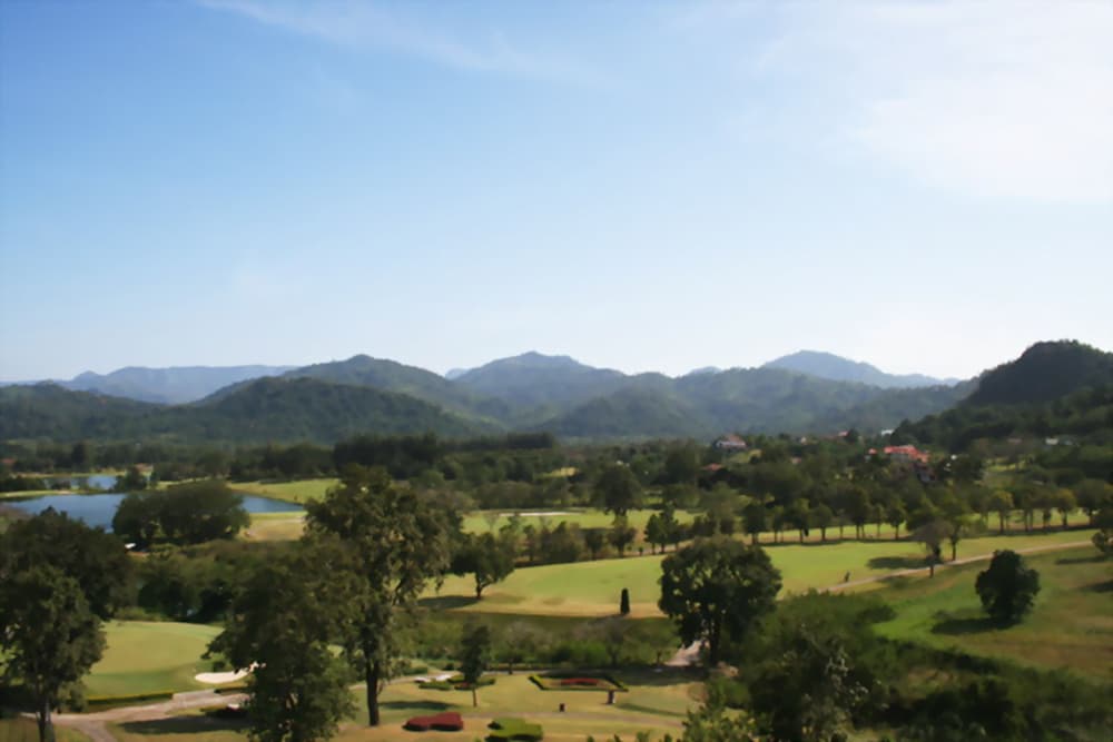SIR JAMES RESORT SARABURI 45/50