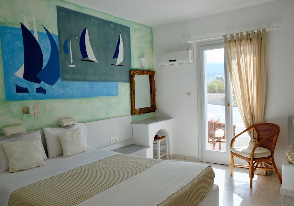 Pounda Resort Paros, a member of Radisson Individuals 22/57