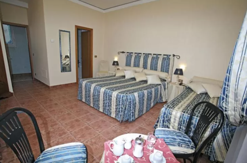 Hotel Alinari 8/42
