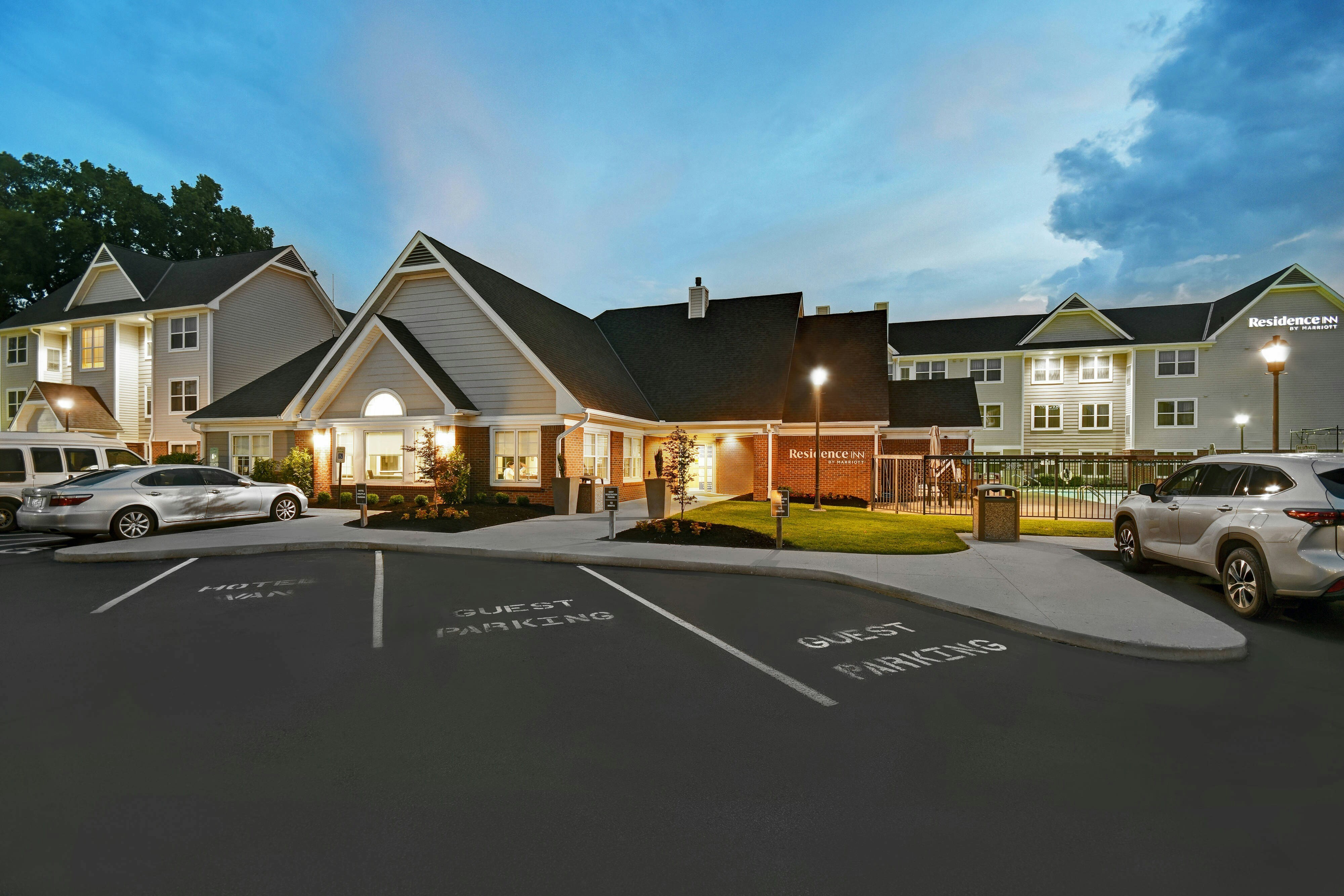Residence Inn By Marriott Louisville Airport 15/20