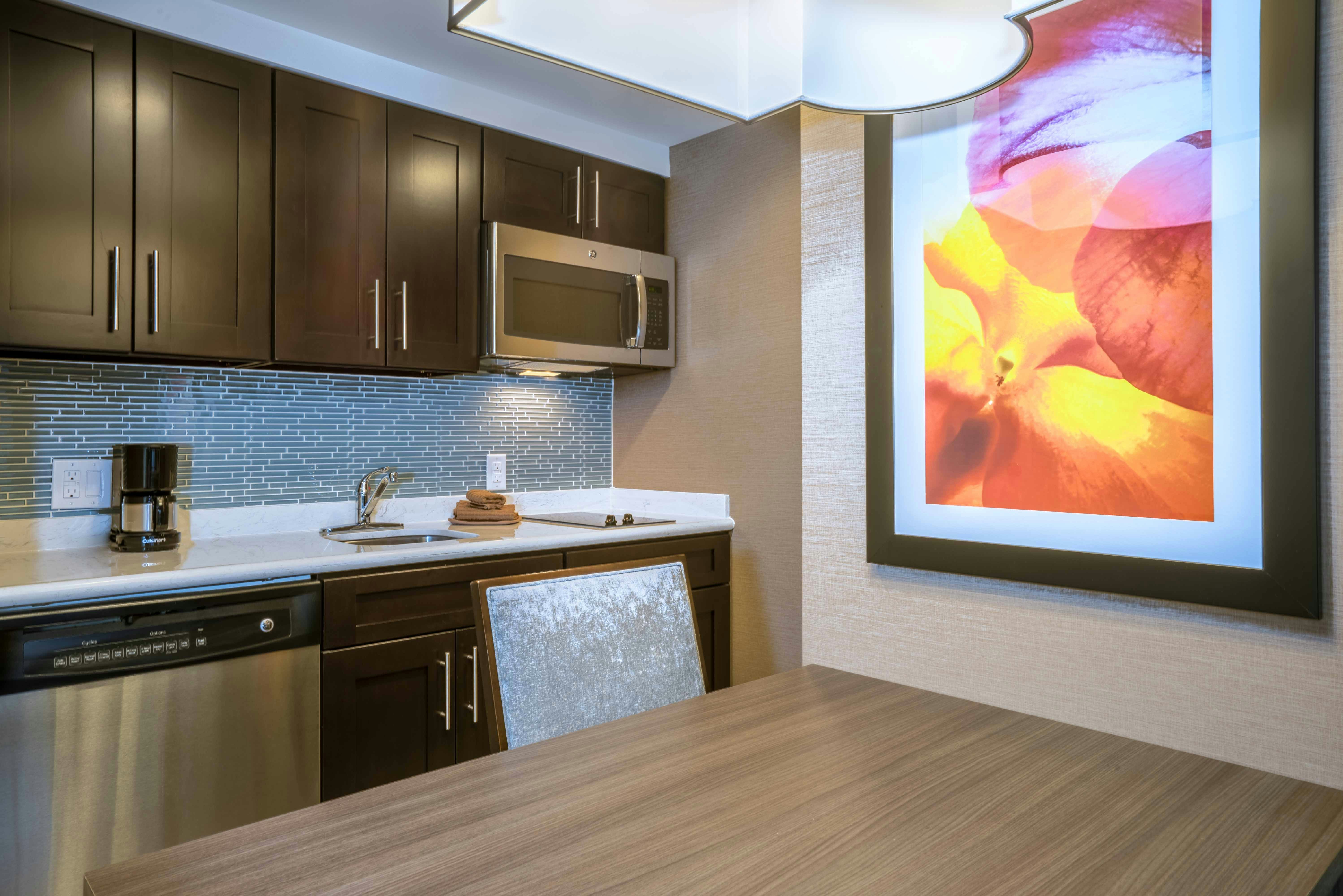 HOMEWOOD SUITES BY HILTON PHILADELPHIA PLYMOUTH MEETING 12/36