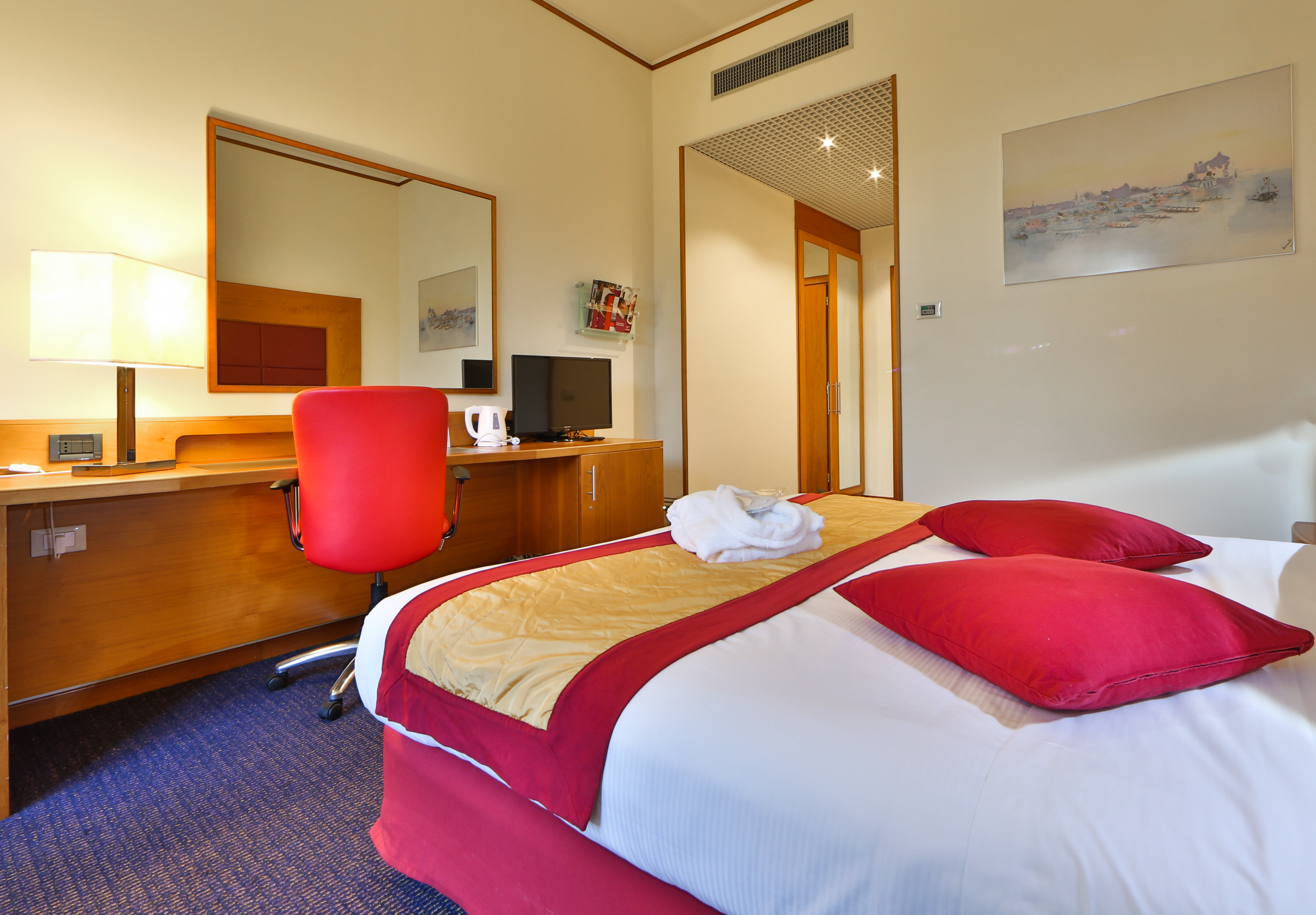 Crowne Plaza Venice East 22/67