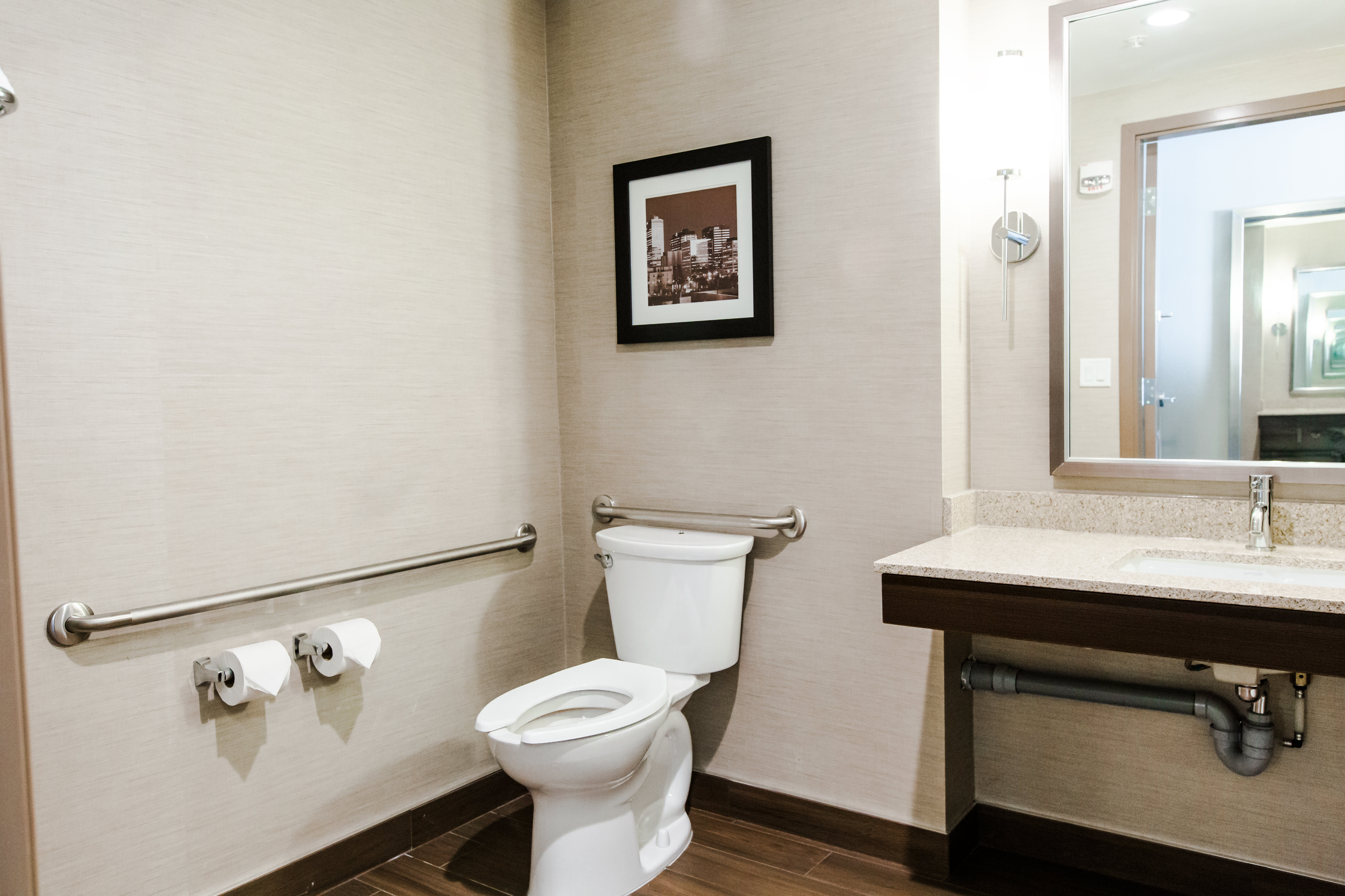 Holiday Inn Express & Suites Spruce Grove - Stony Plain 67/68