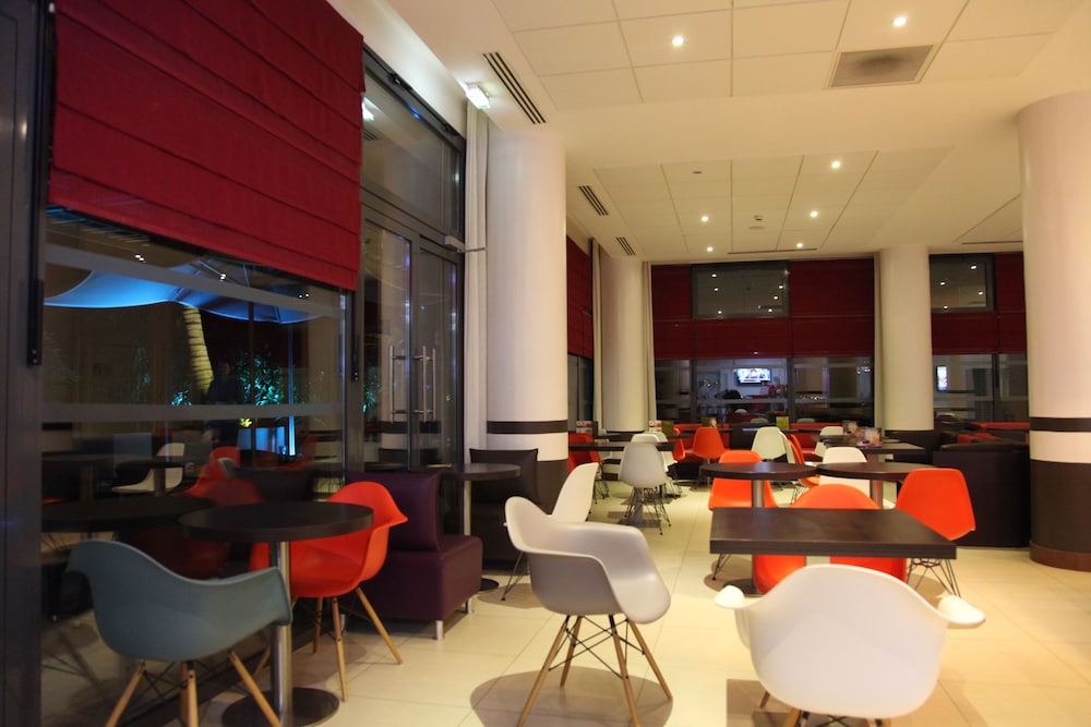 Ibis Styles Dakar 44/67