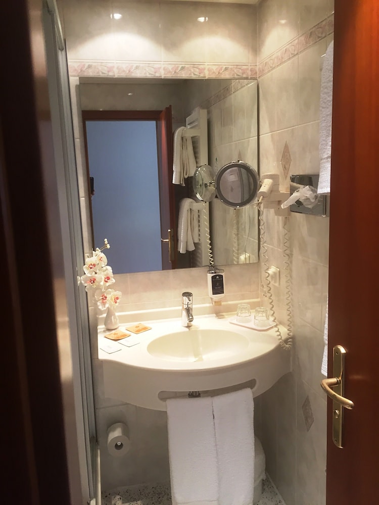 Hotel Hollaender Hof 69/70