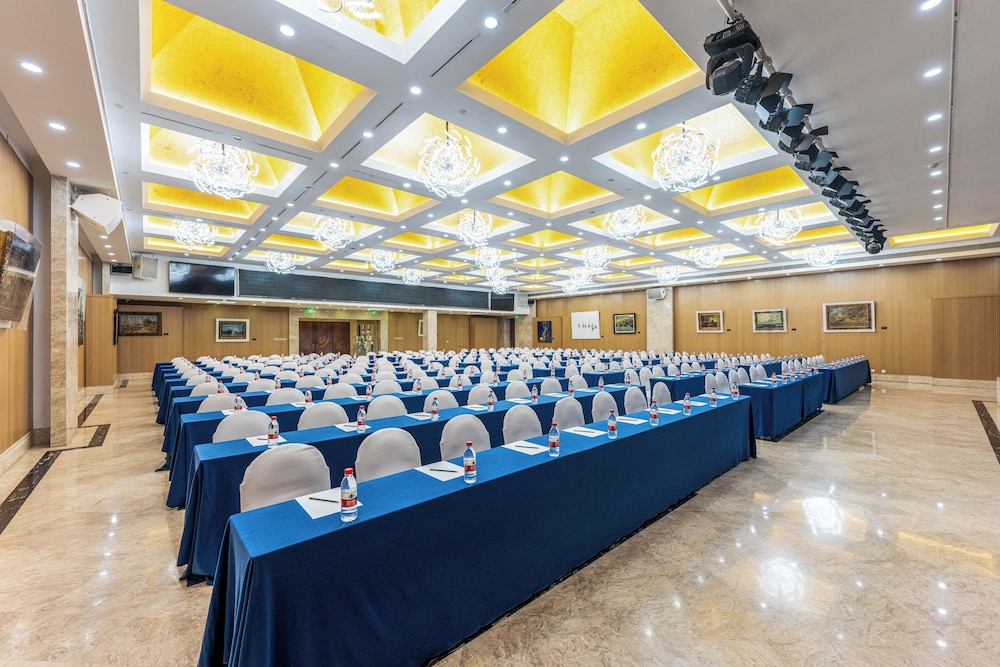 A C Art Museum Hotel Beijing 13/50