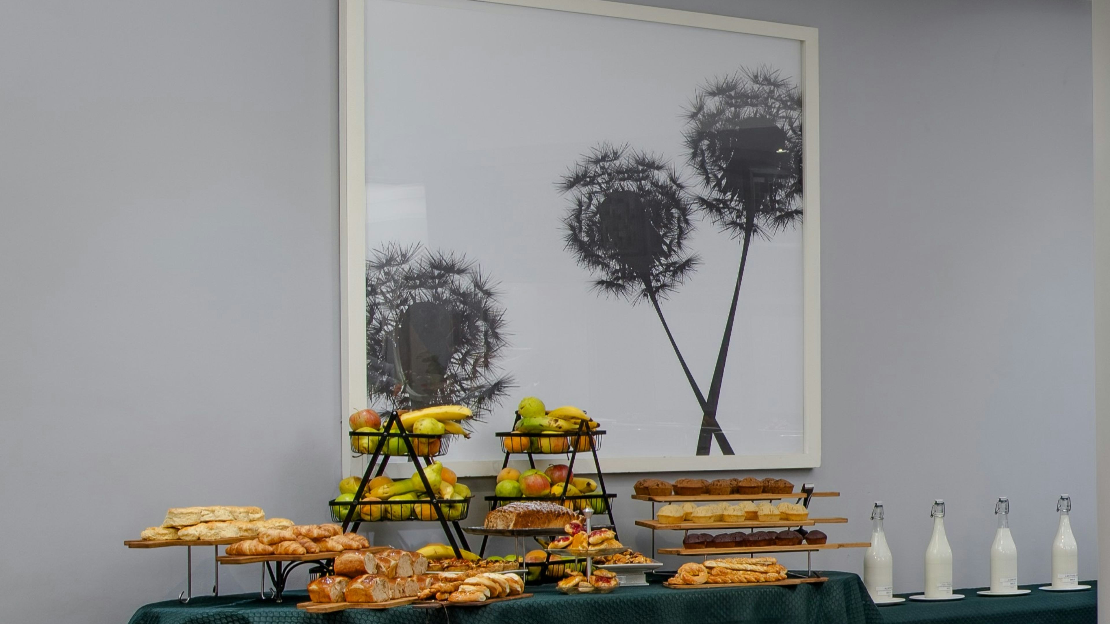 Holiday Inn Johannesburg Airport Previously Know As the Airport Grand Hotel And Conference Centre 5/50