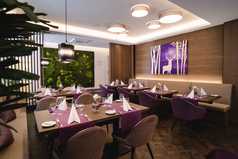 Hotel Merkur 34/52