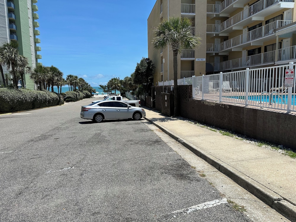 Capital O Sunset Waves Hotel Myrtle Beach Oceanfront 52/63