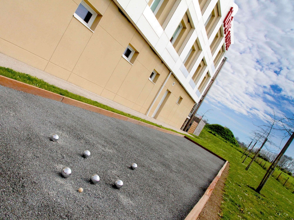 Ibis Les Herbiers 43/67