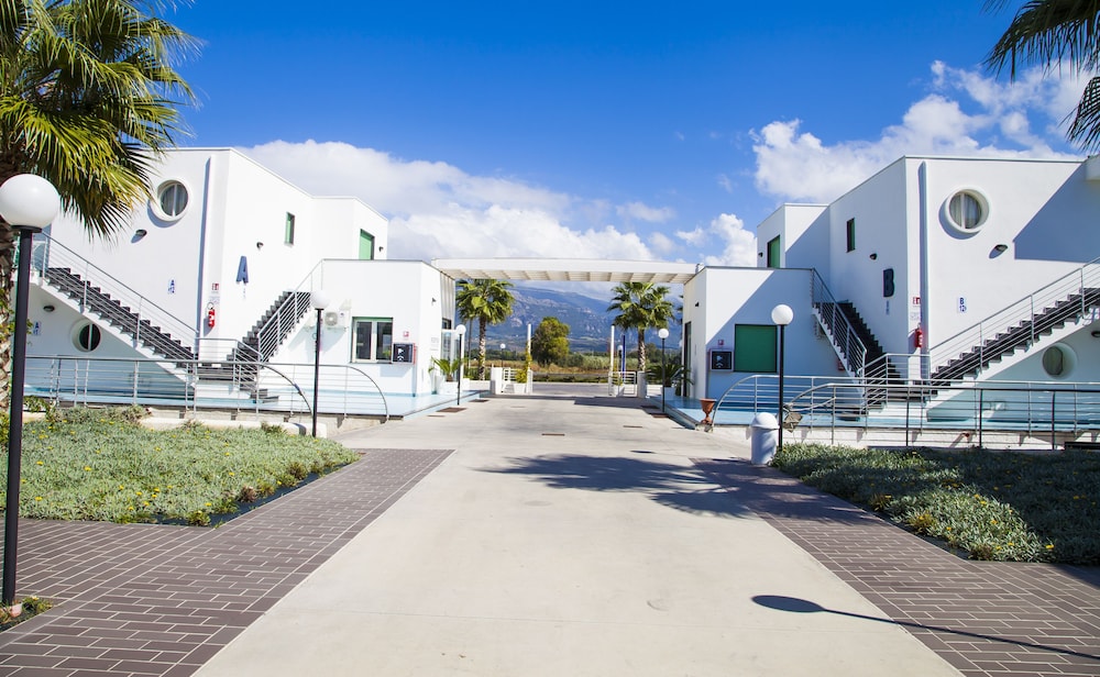 Medea Beach Resort 31/50