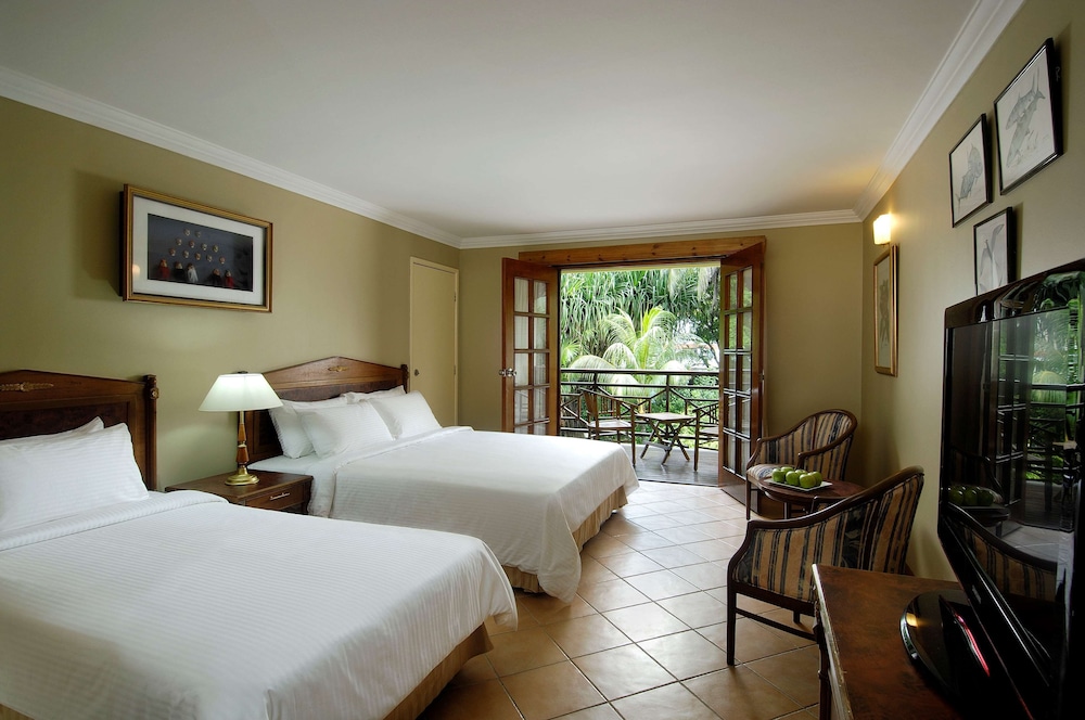 Berjaya Beau Vallon Bay Resort & Casino 15/64