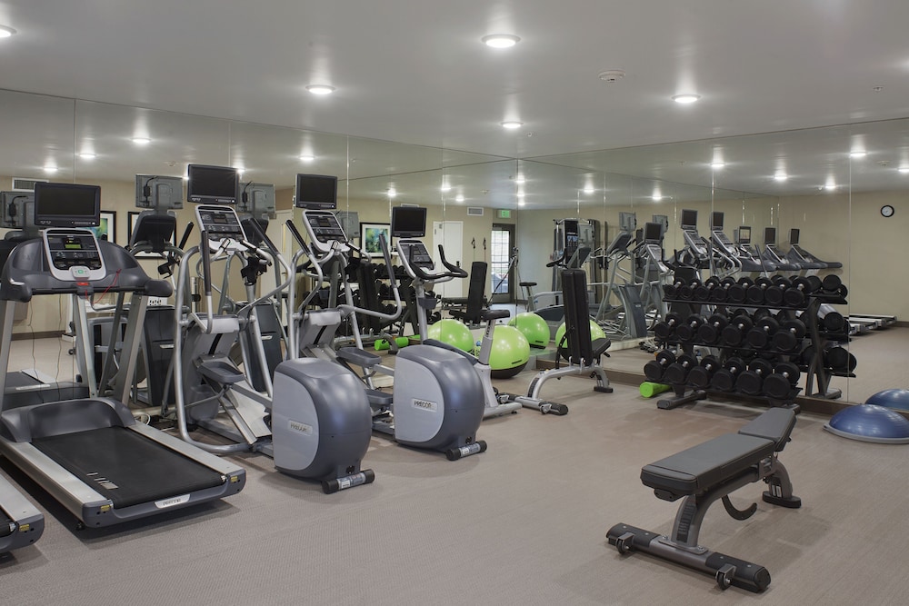 Staybridge Suites Fayetteville Univ of Arkansas 21/51