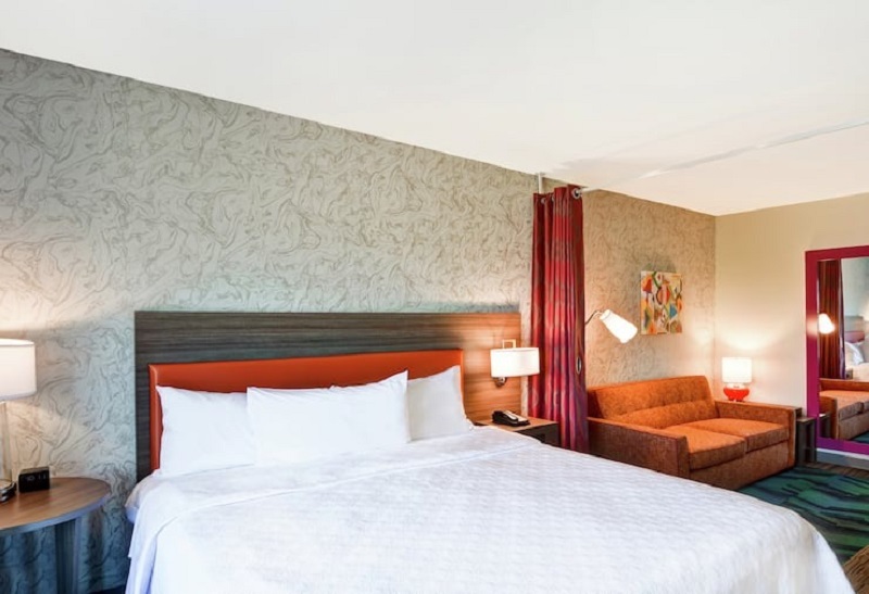 STUDIO, SUITE, KING BED, ACCESSIBLE