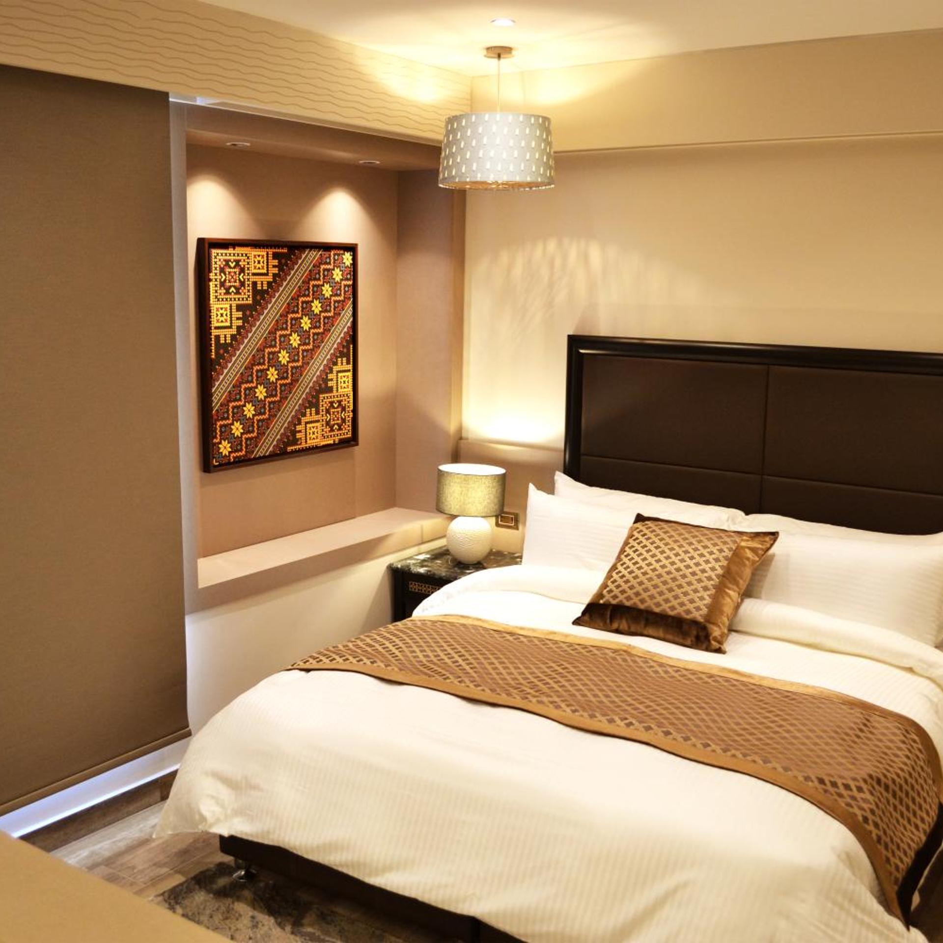 غرفة سوبيريور بسرير مزدوج، Ambassador Hotel 4/10