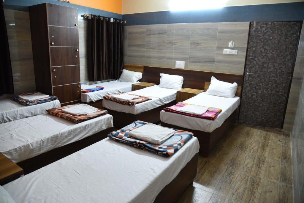 Sree Varada International 8/26
