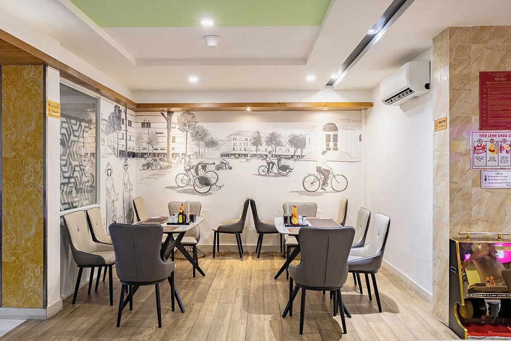 restaurant cafeteria