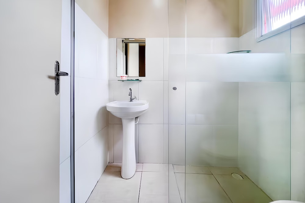 OYO Hotel Itarantim, Sao Paulo 55/60