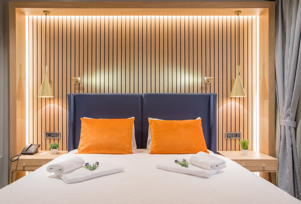 Signature Hotels & Spa 43/50