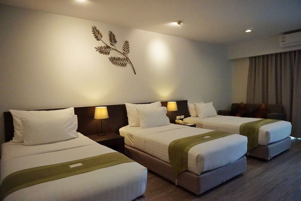 Tamarind Garden Hotel 17/55