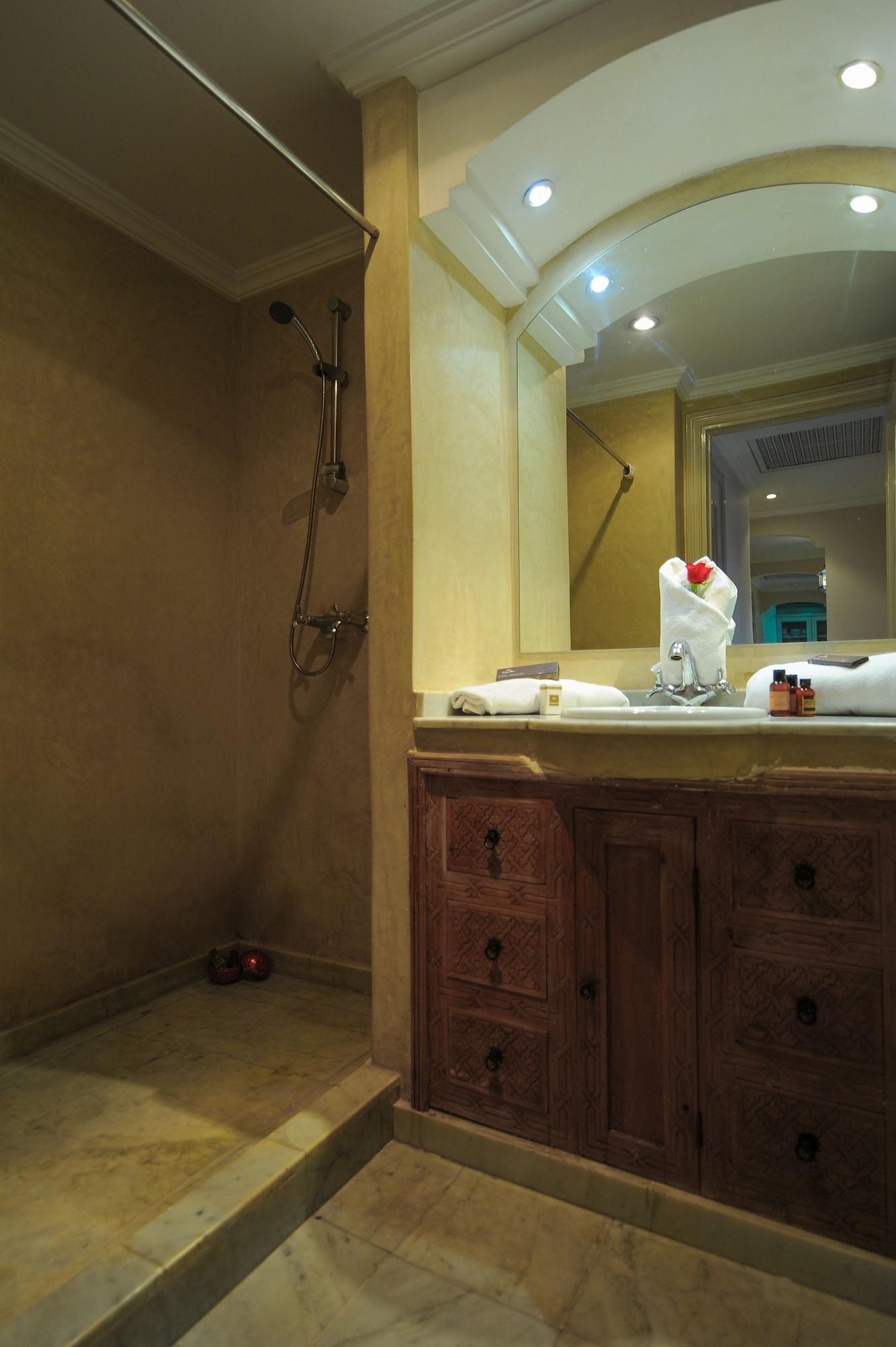 شقة حصرية بغرفتي نوم، Appart Hotel Amina 3/3