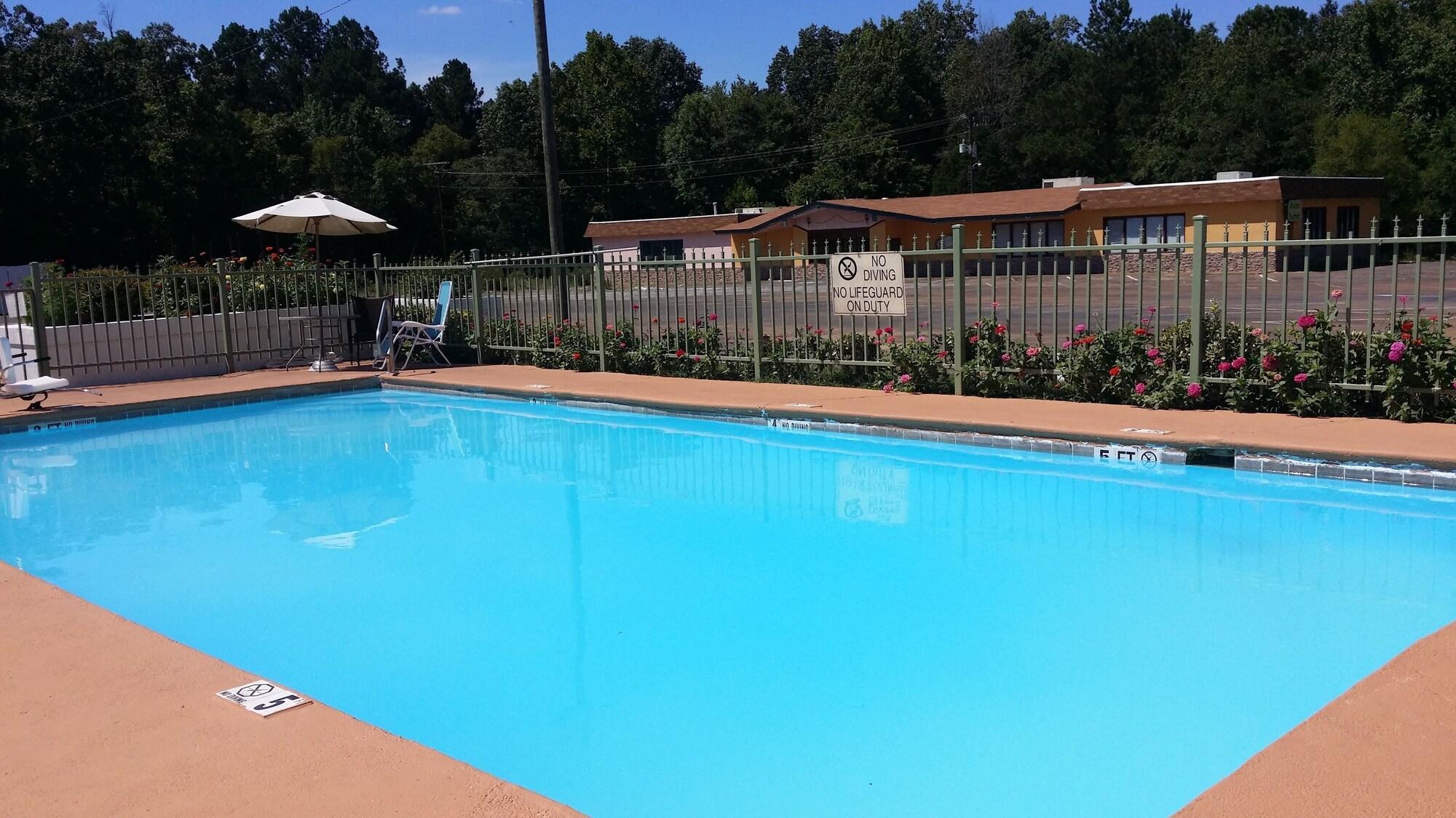 Best Inn Booneville 13/21