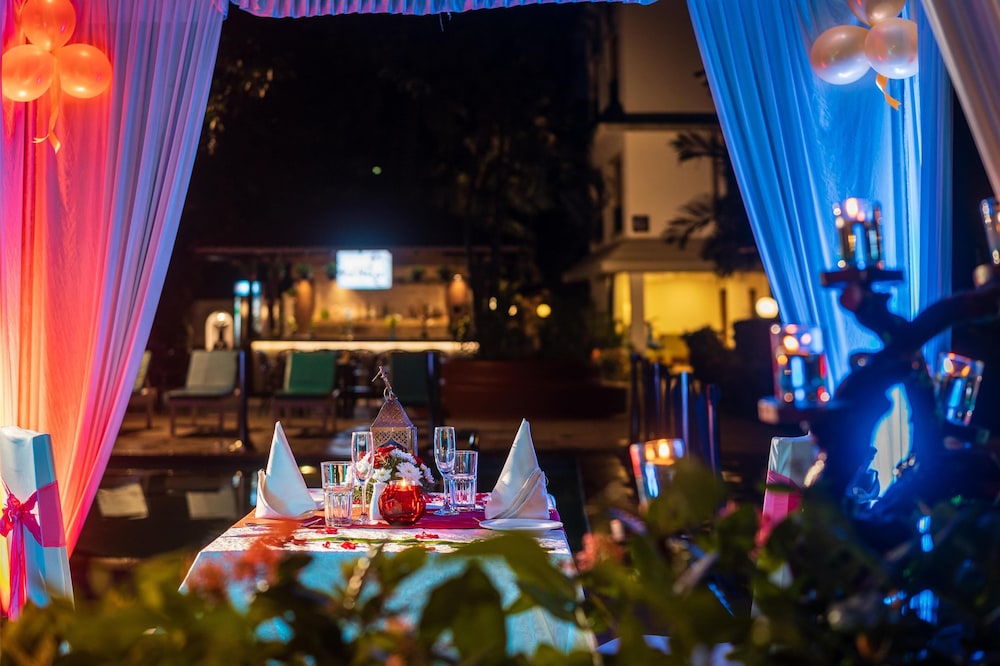 Radisson Goa Candolim Hotel 8/84