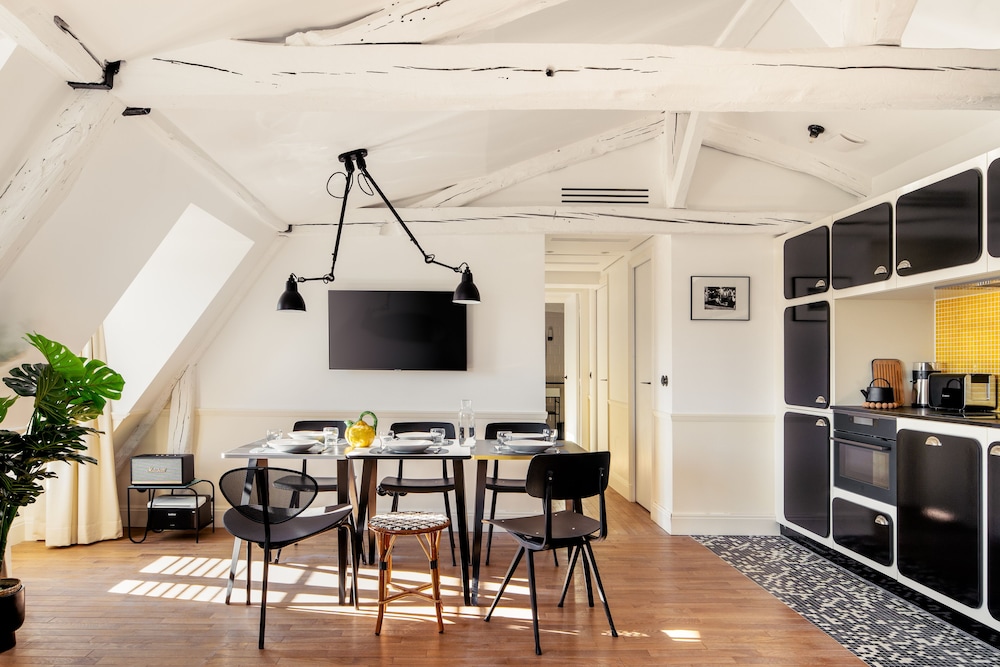My Maison In Paris - Louvre 41/50