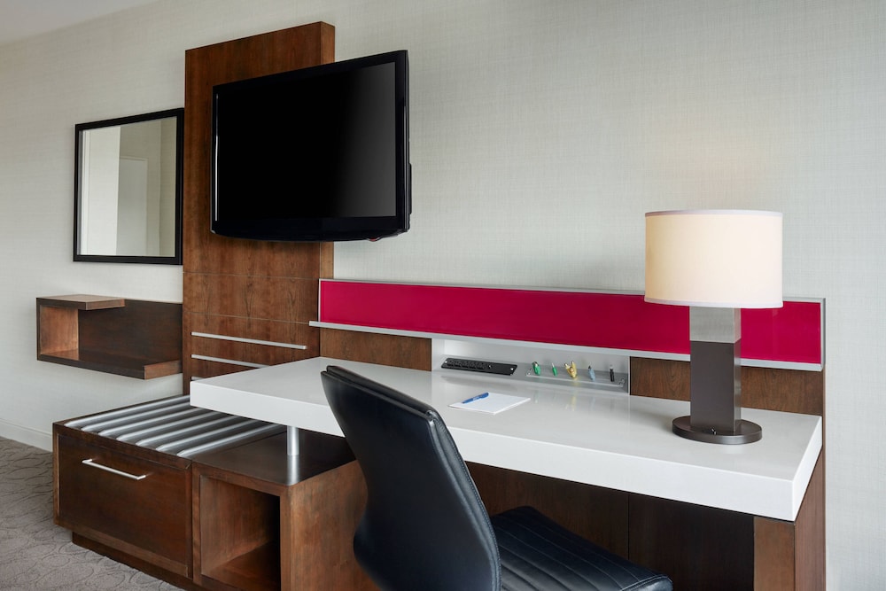 Delta Hotels Ottawa City Centre 53/60