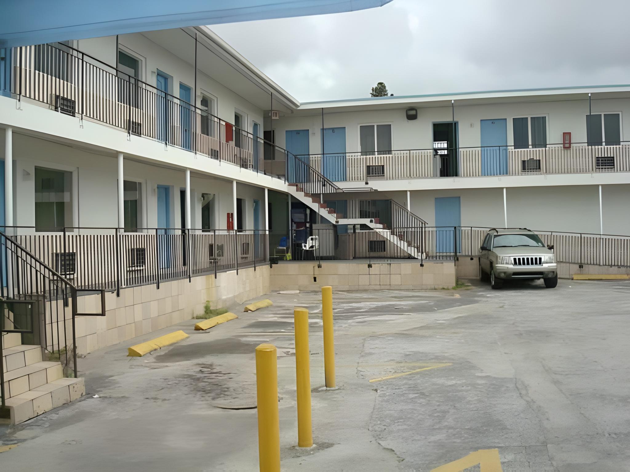 Miami Springs Inn 19/26