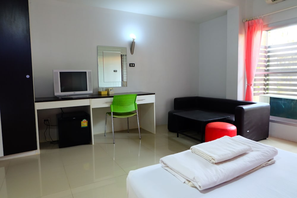 Golden Place Guesthouse 11/18